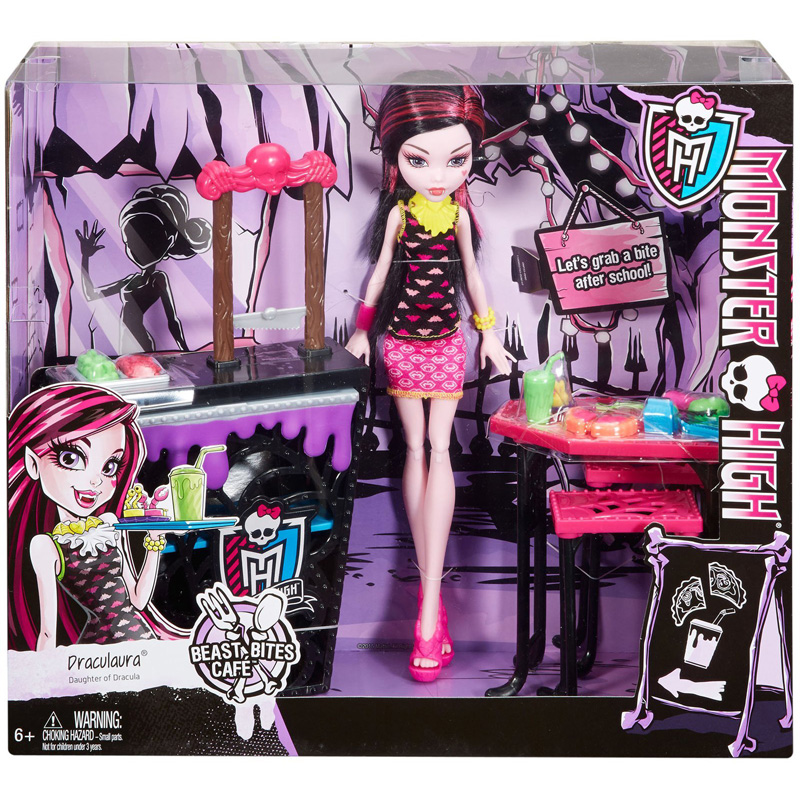 Draculaura