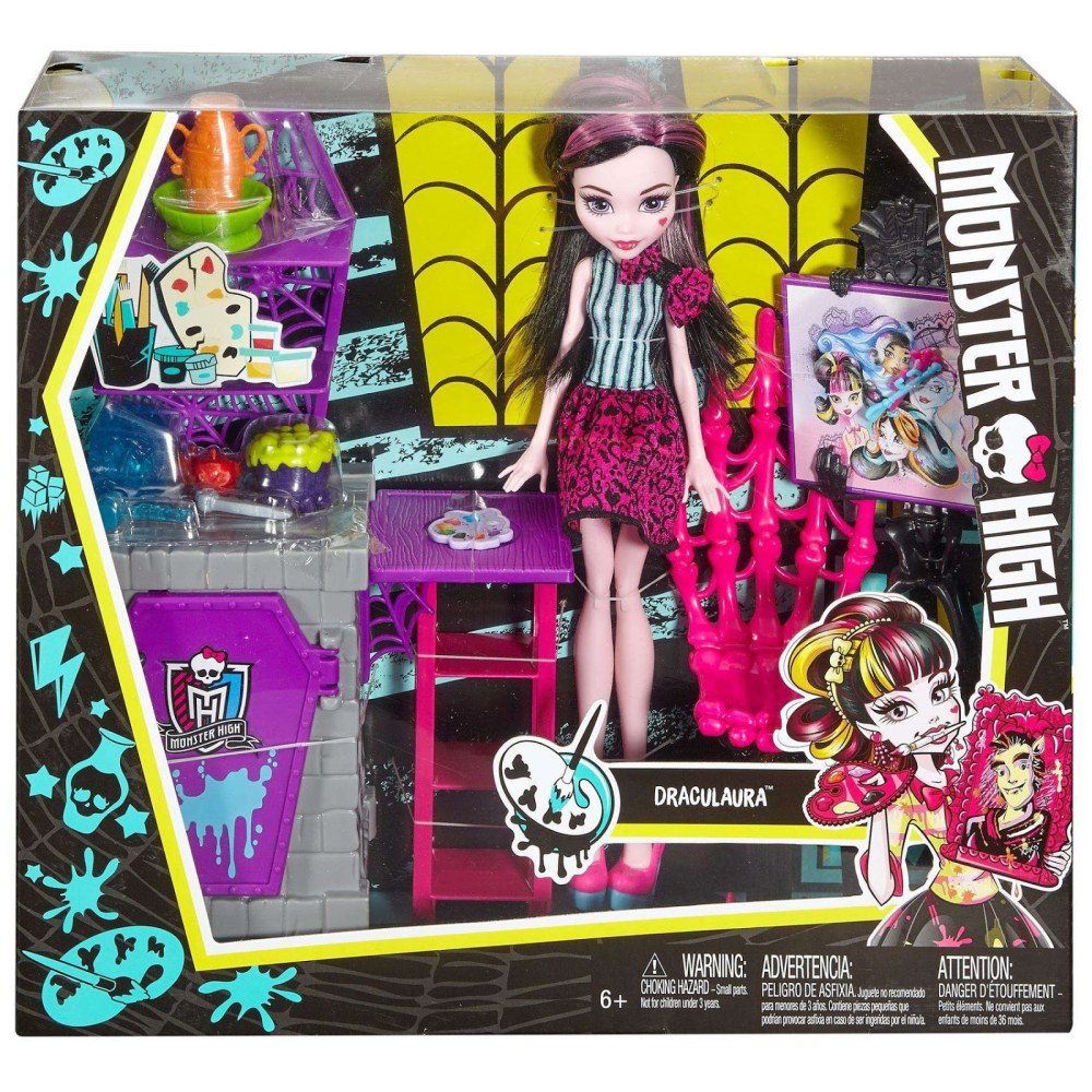 Draculaura