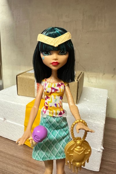 Monster high Клео g2